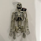 Esqueleto Posable Hyde & EEK! Halloween 22 pulgadas, detalle espeluznante